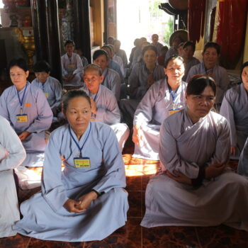 Thời khóa tu tập dành cho Phật tử tại Chùa Bửu Long