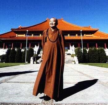 Dùng trí tuệ thay thế tiền bạc